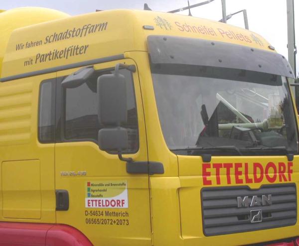 Link: Informationen zur Endladung Foto: LKW mit Rußpartikelfilter